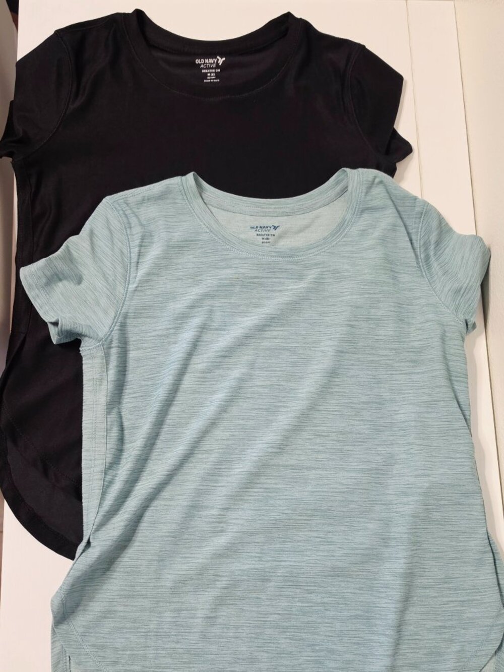 Old Navy Active Lot of 2 Girls Sz Medium 8 Go-Dry Short Sleeve Athletic Shirts